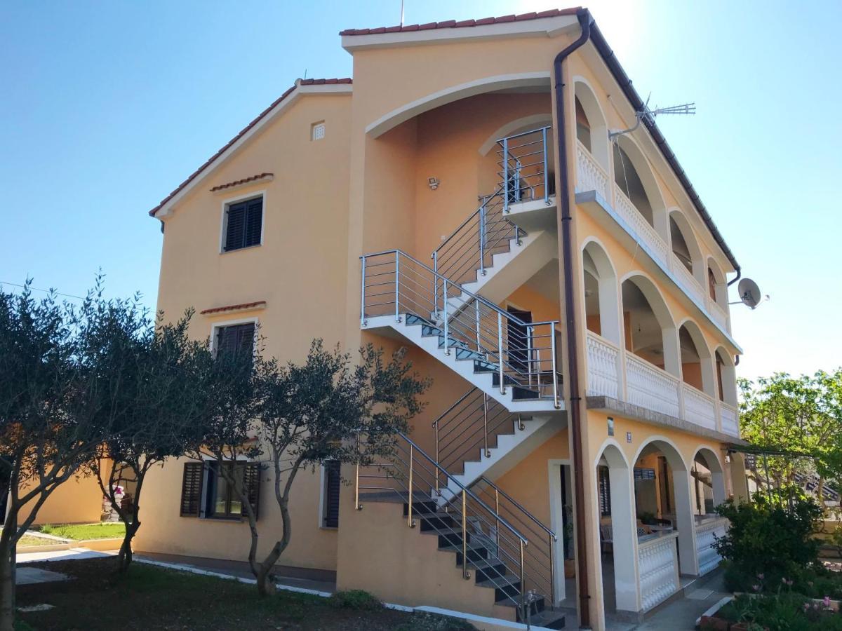 Apartmani Lavanda Vrsi Exterior photo